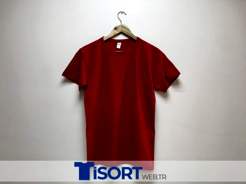 Ucuz Kırmızı Tişört